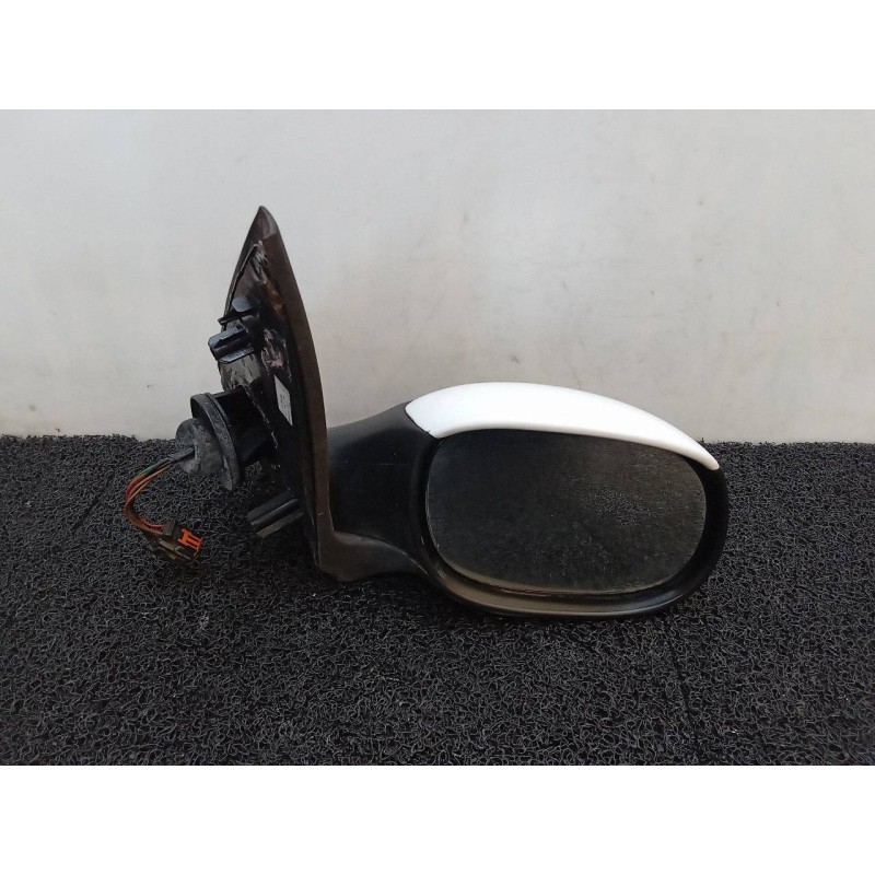 Recambio de retrovisor derecho para peugeot 206+ básico referencia OEM IAM 96480957XT  