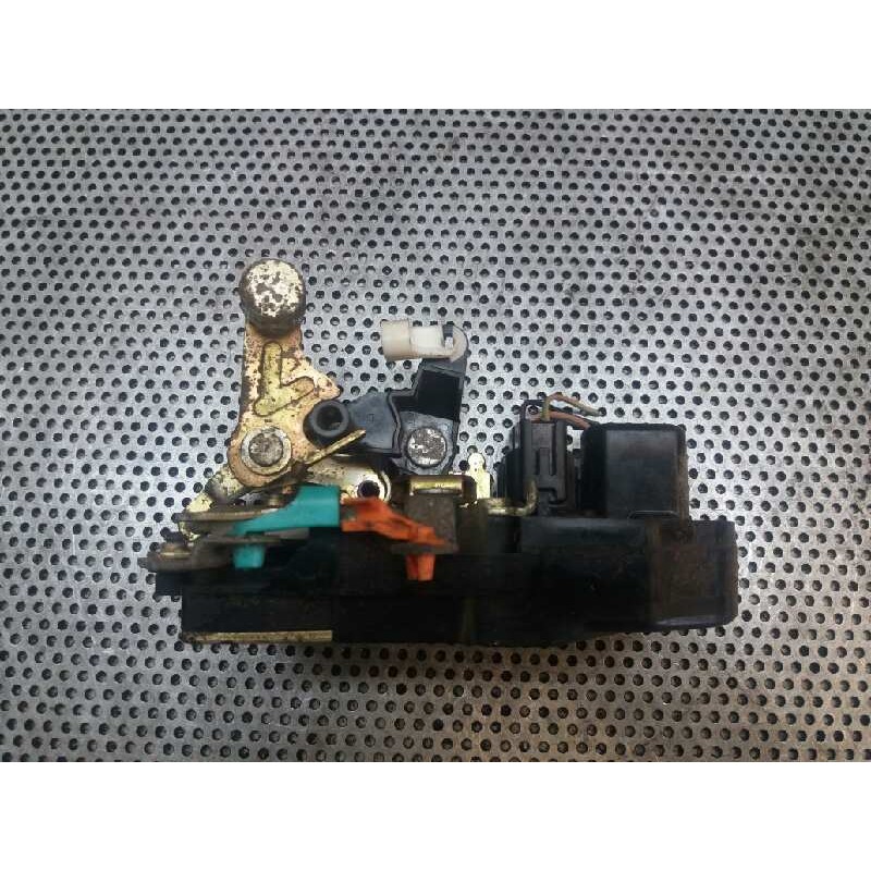 Recambio de cerradura puerta delantera izquierda para chrysler voyager (rg) 3.3 grand voyager limited awd referencia OEM IAM   