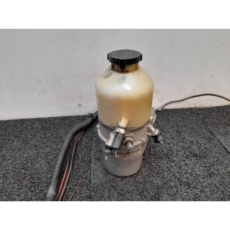 Recambio de bomba direccion para opel astra twin top cosmo referencia OEM IAM M24960235TD - Blanco 4