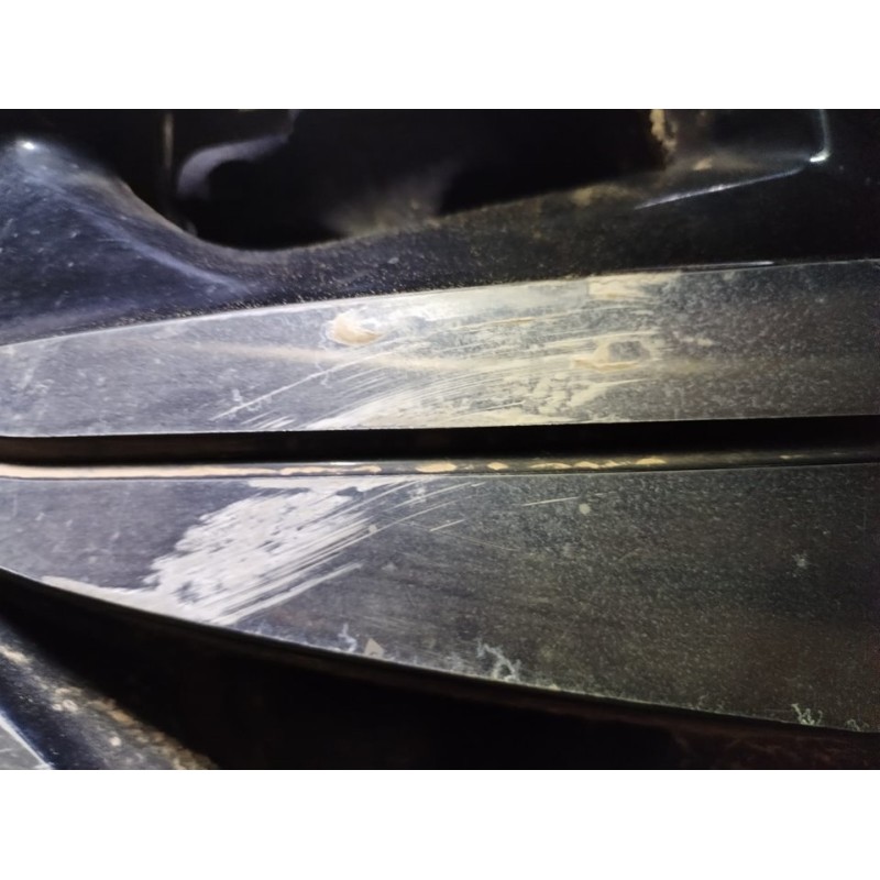 Recambio de llanta para citroën c4 grand picasso feel referencia OEM IAM 3
