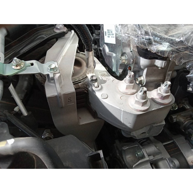Recambio de soporte motor derecho para mazda cx-30 selection 2wd referencia OEM IAM   