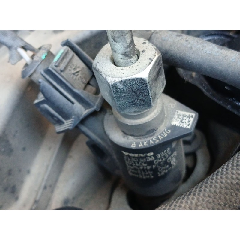 Recambio de inyector para volvo xc60 i suv (156) d3 / d4 referencia OEM IAM 0445116046  BOSCH