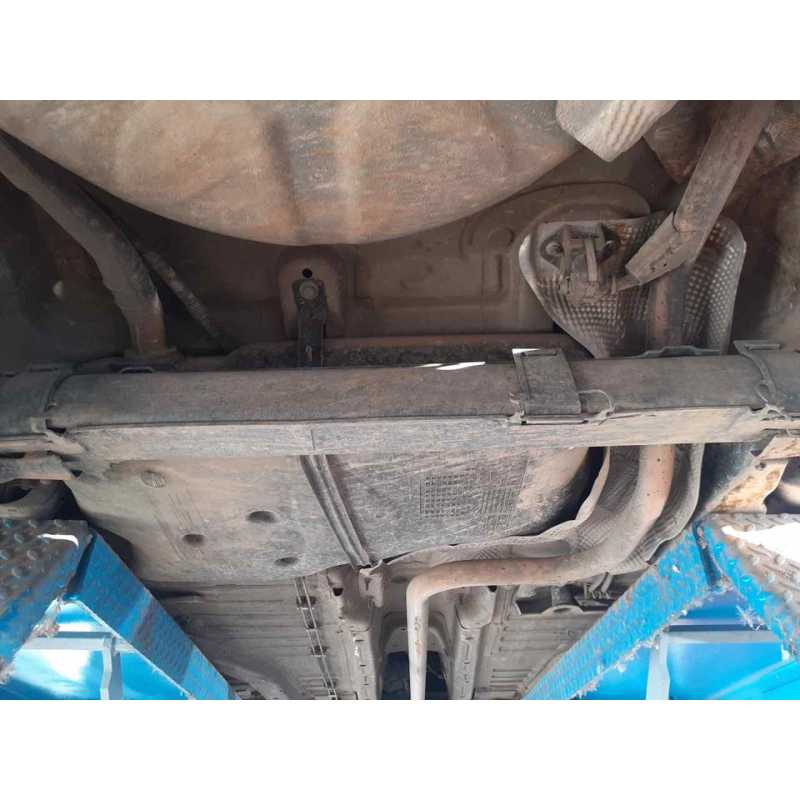 Recambio de puente trasero para peugeot 208 active referencia OEM IAM 3