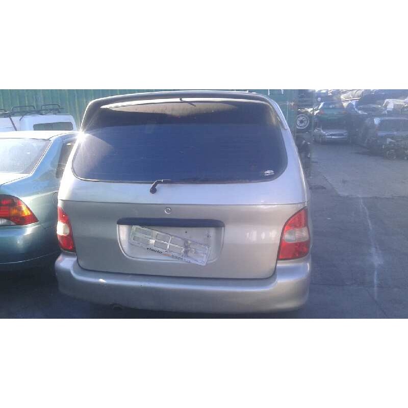 kia carnival del año 2005