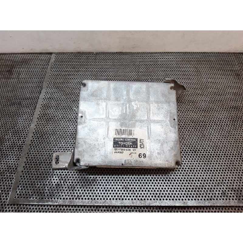 Recambio de centralita motor uce para toyota avensis wagon (t25) 2.0 d-4d executive referencia OEM IAM 8966105690  DENSO - Gris
