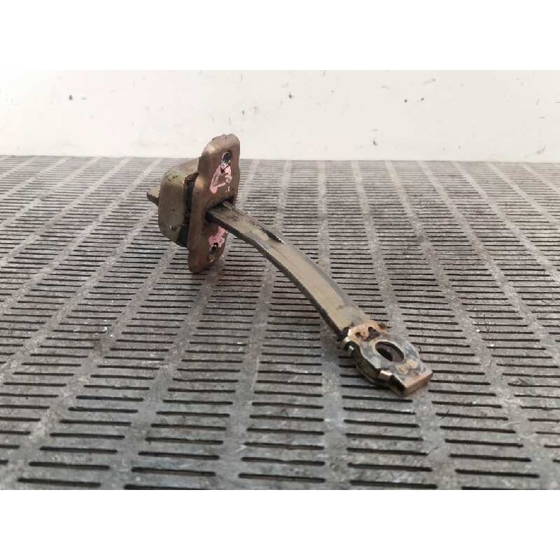Recambio de retenedor puerta delantera izquierda para volkswagen golf iii berlina (1h1) 1.6 referencia OEM IAM   
