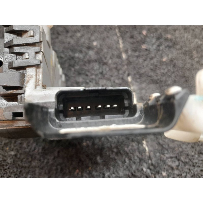 Recambio de cerradura puerta trasera derecha para peugeot 308 sport referencia OEM IAM A01456 577164 2