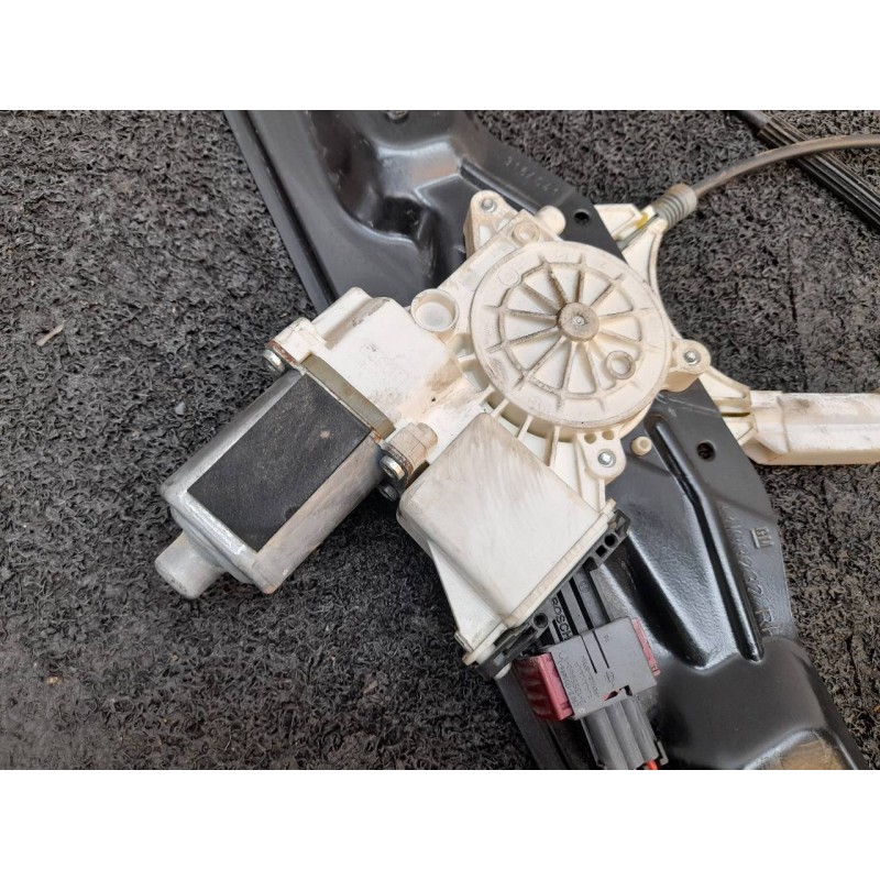 Recambio de elevalunas delantero derecho para opel astra twin top cosmo referencia OEM IAM - Blanco 4