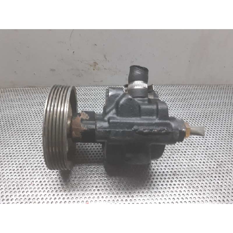 Recambio de bomba direccion para renault 19 hatchback (b/c53) 1.8 cat referencia OEM IAM 26002593 7846075 1360AR