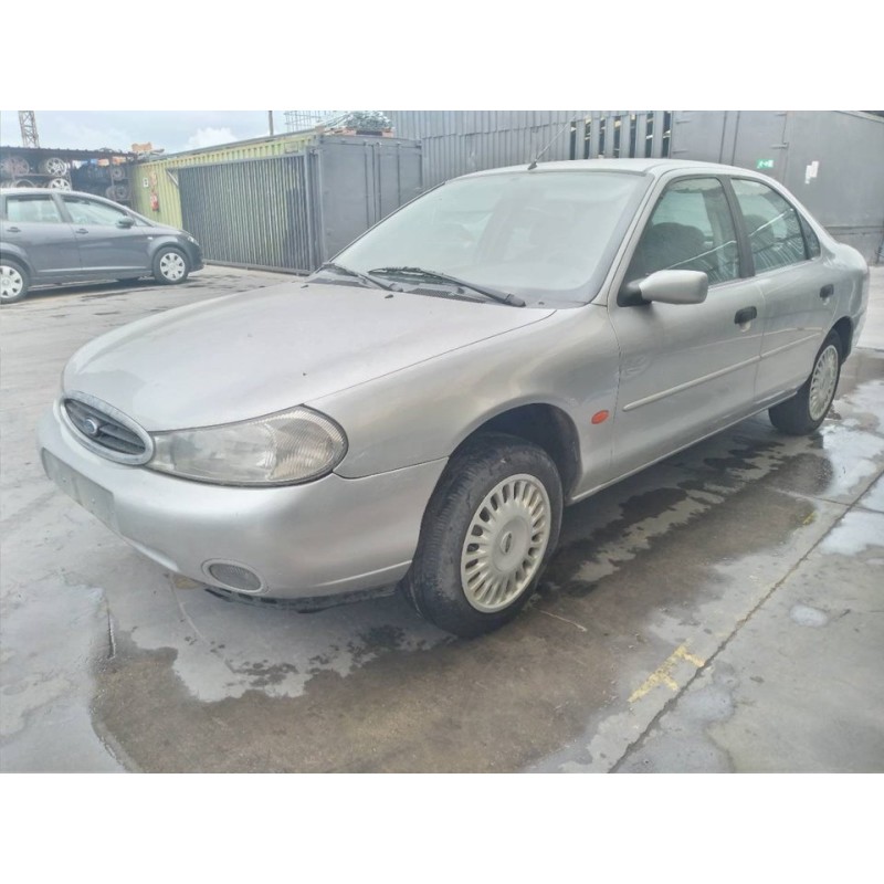 ford mondeo berlina (gd) del año 2000