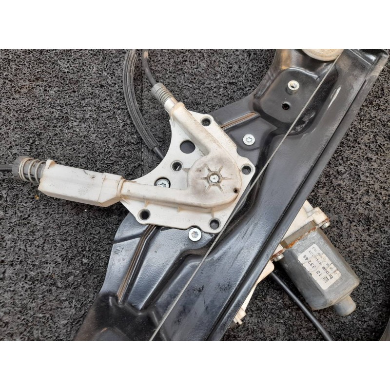 Recambio de elevalunas delantero derecho para opel astra twin top cosmo referencia OEM IAM - Blanco 5