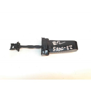 RETENEDOR PUERTA DELANTERA IZQUIERDA 6V0837267 