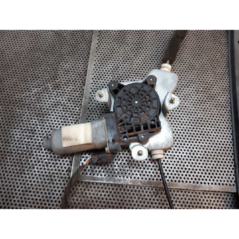 Recambio de elevalunas trasero izquierdo para ssangyong kyron 200 xdi limited referencia OEM IAM - Negro 2
