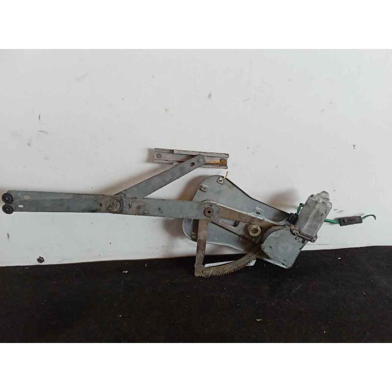 Recambio de elevalunas delantero izquierdo para ford escort cabrio ghia referencia OEM IAM  84251 