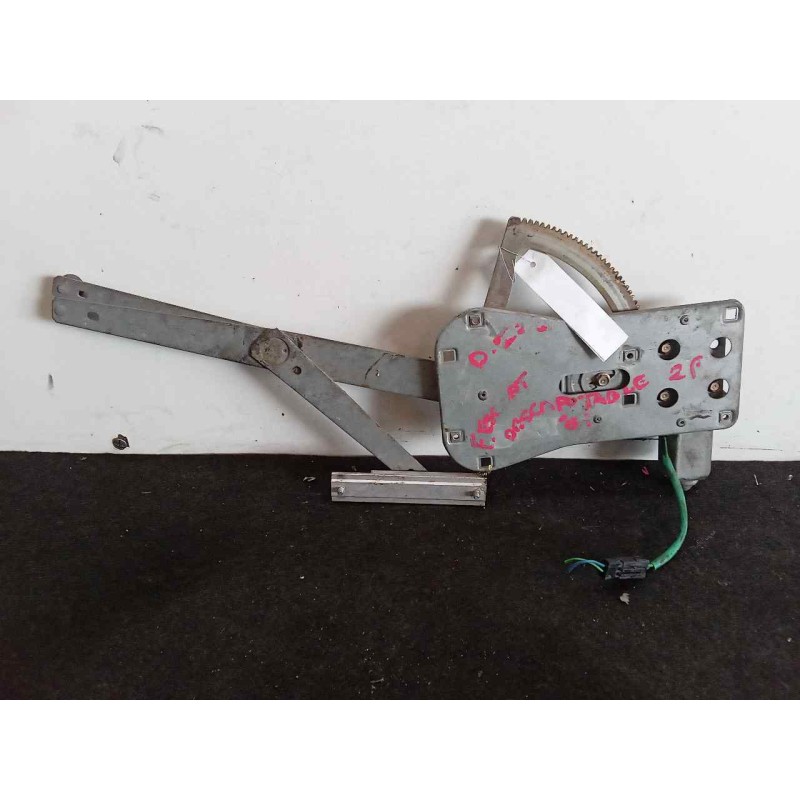 Recambio de elevalunas delantero izquierdo para ford escort cabrio ghia referencia OEM IAM  84251 3