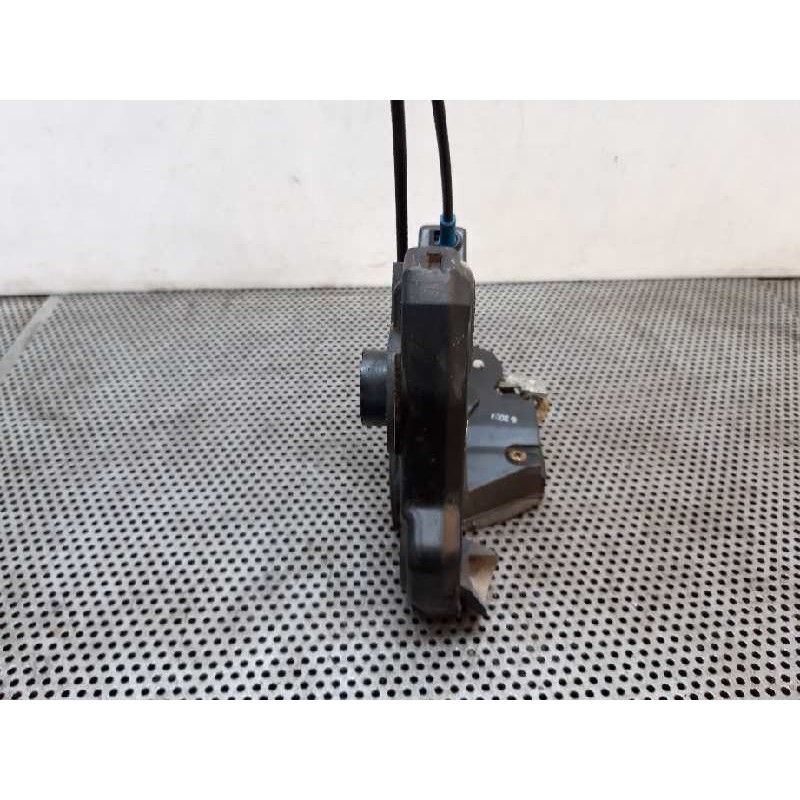Recambio de cerradura puerta delantera derecha para toyota avensis wagon (t25) 2.0 d-4d executive referencia OEM IAM - Gris 3