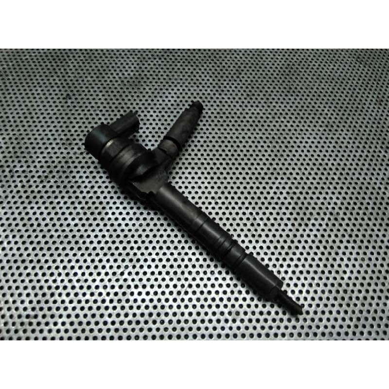 Recambio de inyector para opel astra h berlina 1.7 16v cdti referencia OEM IAM 0445110175  