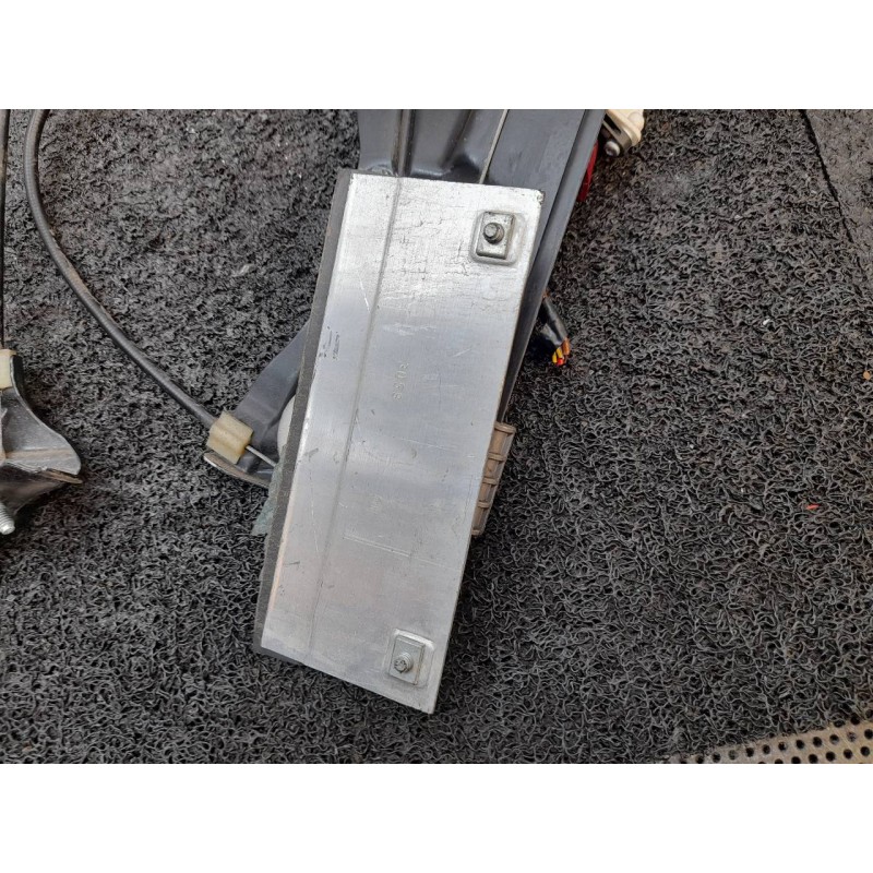 Recambio de elevalunas delantero derecho para opel astra twin top cosmo referencia OEM IAM - Blanco 8