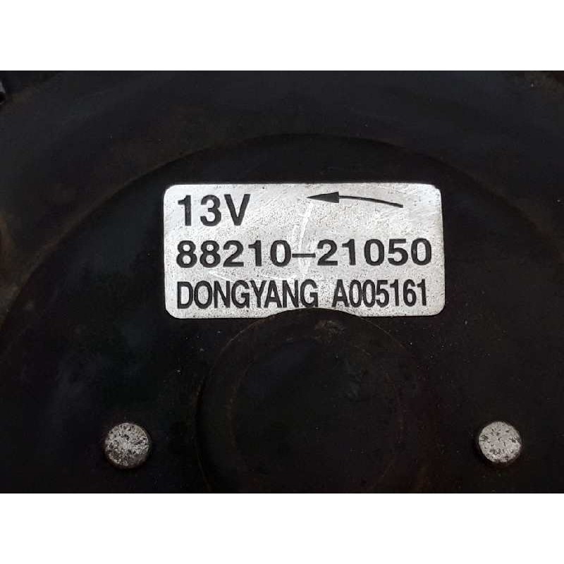 Recambio de electroventilador radiador aire acondicionado para ssangyong kyron 200 xdi limited referencia OEM IAM 8821021050 - Negro 2