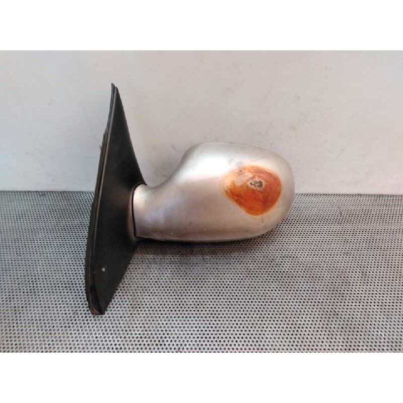 Recambio de retrovisor izquierdo para kia carnival 2.9 turbodiesel cat referencia OEM IAM 3