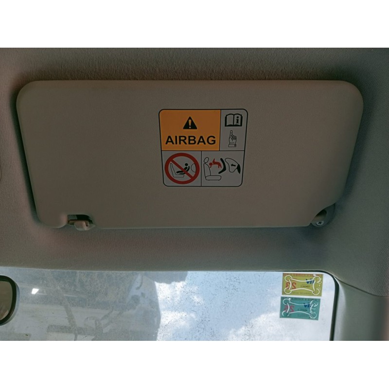 Recambio de parasol derecho para suzuki swift azg (nz) glx referencia OEM IAM - Blanco 2