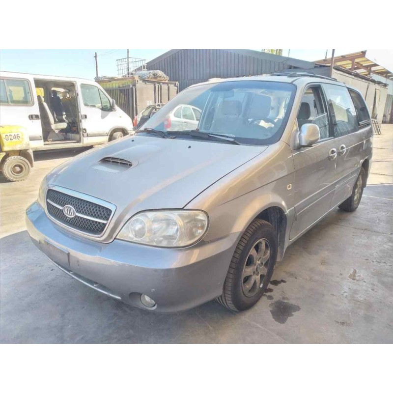 kia carnival ii del año 2005