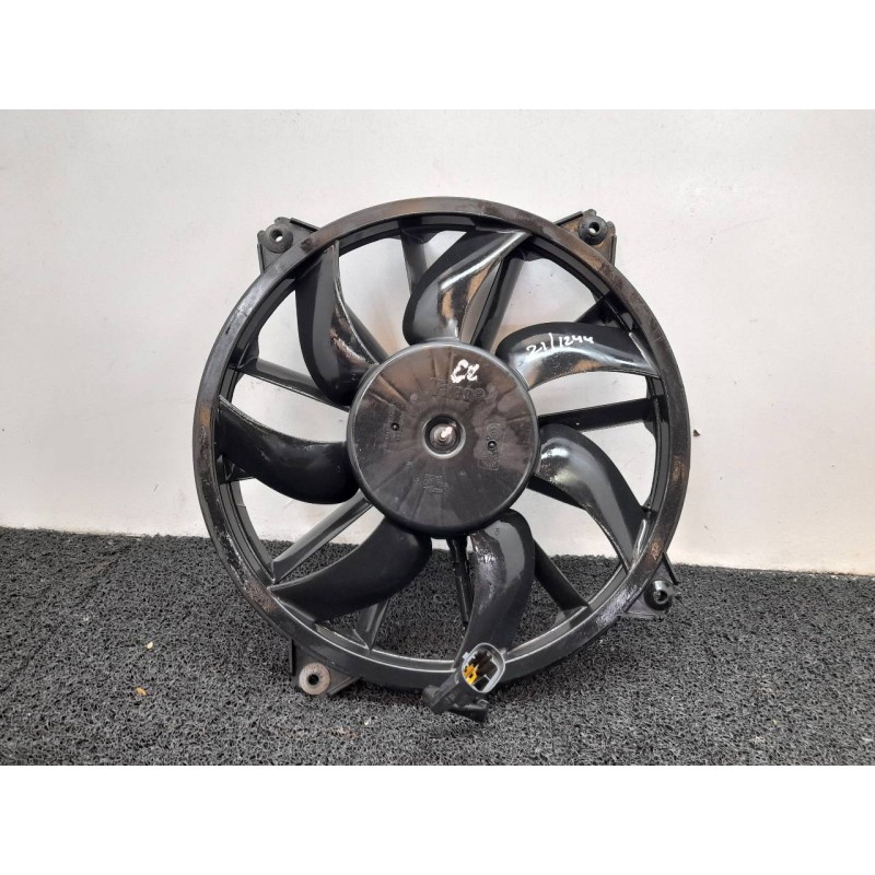 Recambio de electroventilador para peugeot 308 sport referencia OEM IAM 9661571480  VALEO