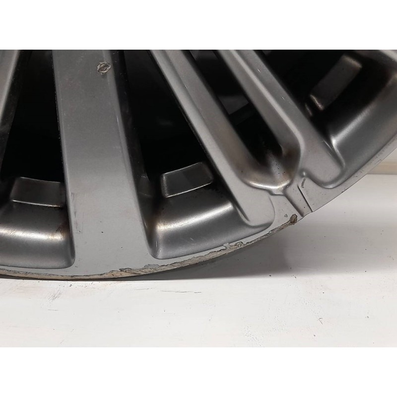 Recambio de llanta para peugeot 208 style referencia OEM IAM 9808137577 4