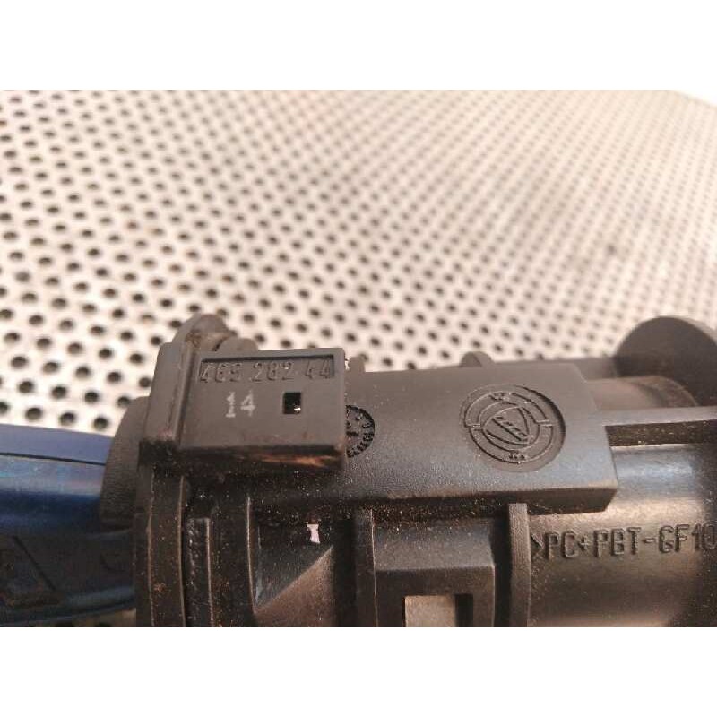 Recambio de antirrobo / llave contacto para fiat punto berlina (188) 1.2 cat referencia OEM IAM 46528244 - Blanco 4