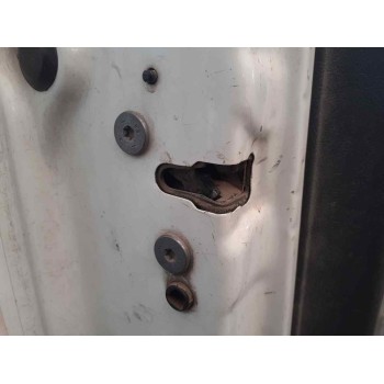 CERRADURA PUERTA DELANTERA IZQUIERDA 
