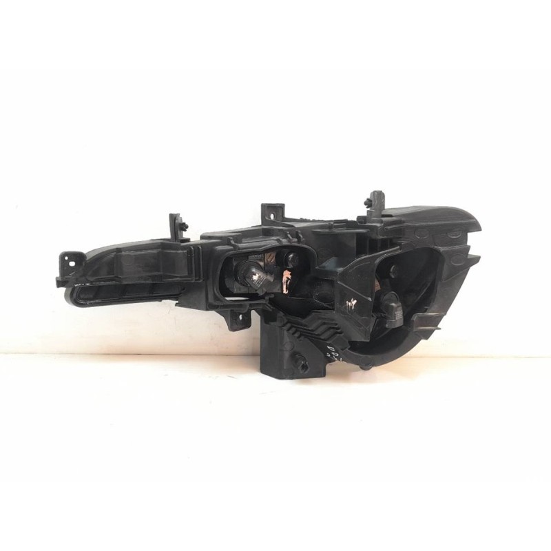 Recambio de faro antiniebla derecho para kia sportage drive 4x2 referencia OEM IAM 2