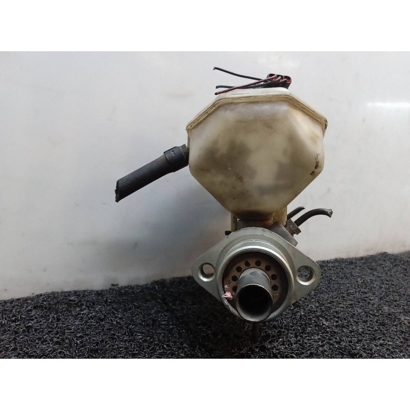 Recambio de bomba freno para ford fiesta courier furg. referencia OEM IAM - Blanco 5