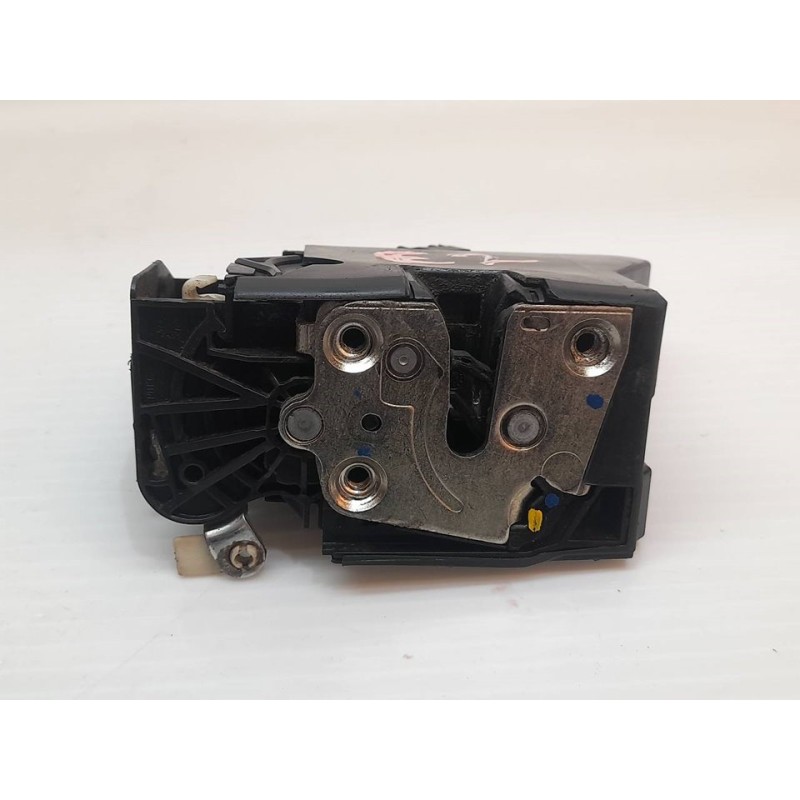Recambio de cerradura puerta delantera derecha para dacia sandero stepway referencia OEM IAM 805026816RC  VALEO - Blanco 5
