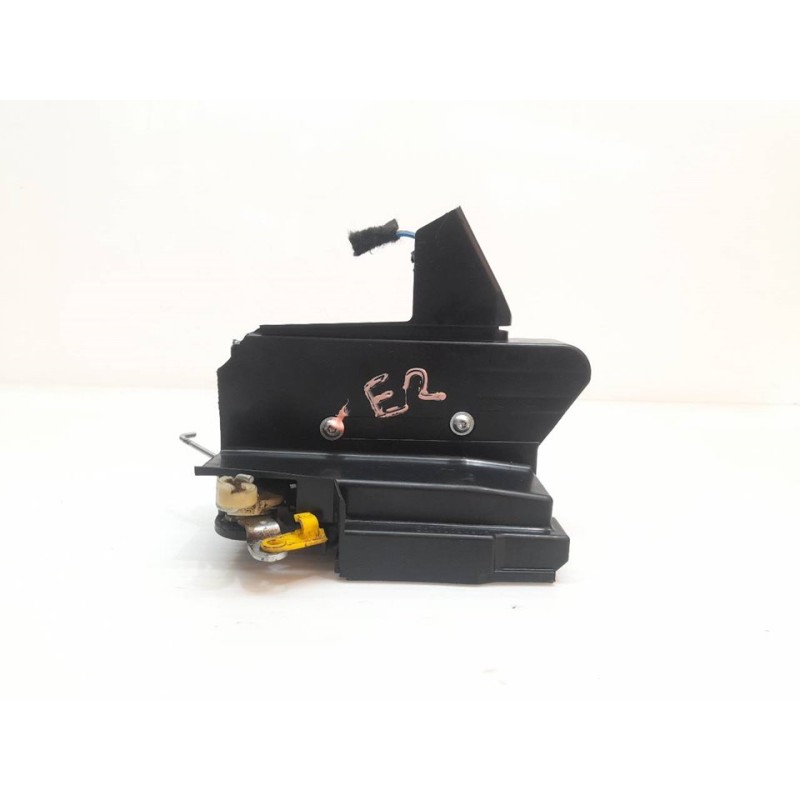 Recambio de cerradura puerta delantera izquierda para dacia sandero stepway referencia OEM IAM 805039362RB  