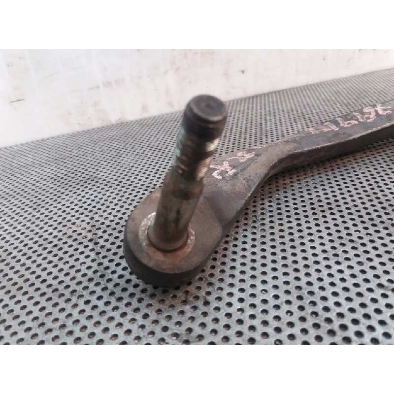 Recambio de brazo suspension superior delantero derecho para nissan primera berlina (p12) 2.2 16v turbodiesel cat referencia OEM 2