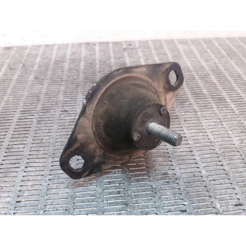 Recambio de soporte motor derecho para renault 19 (b/c/l53) 1.9 dt (cv.90) referencia OEM IAM 7700802927 - Blanco 2