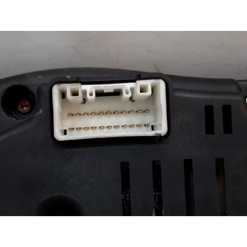Recambio de cuadro instrumentos para toyota avensis wagon (t25) 2.0 d-4d executive referencia OEM IAM 8380005630H - Gris 4