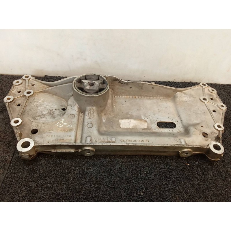 Recambio de puente delantero para seat leon (1p1) reference referencia OEM IAM 1K0199369G  
