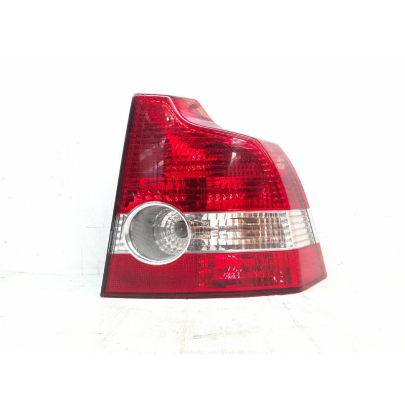 Recambio de piloto trasero derecho para volvo s40 berlina 1.6 d momentum referencia OEM IAM 28131220  