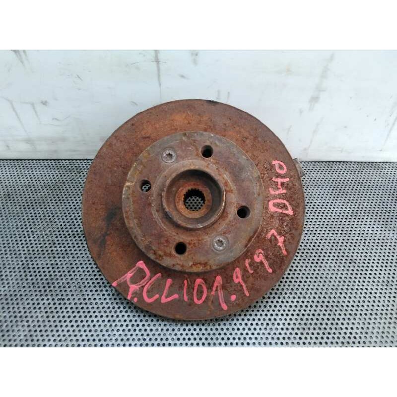 Recambio de mangueta delantera derecha para renault clio i fase i+ii (b/c57) 1.9 diesel referencia OEM IAM  60556