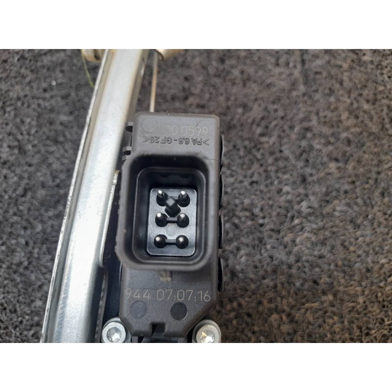 Recambio de elevalunas trasero derecho para opel astra h berlina elegance referencia OEM IAM 6