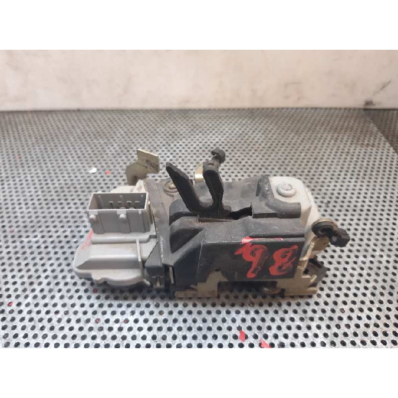 Recambio de cerradura puerta delantera izquierda para citroën xantia berlina referencia OEM IAM  84542 6