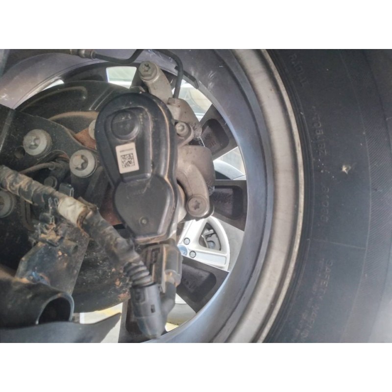 Recambio de pinza de freno trasera derecha para renault captur ii e-tech engineered referencia OEM IAM   TRW - Gris 2