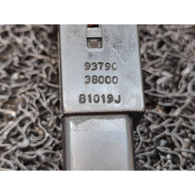 Recambio de warning para hyundai sonata (y4) 2.0i 16v gls referencia OEM IAM 9379038000 3
