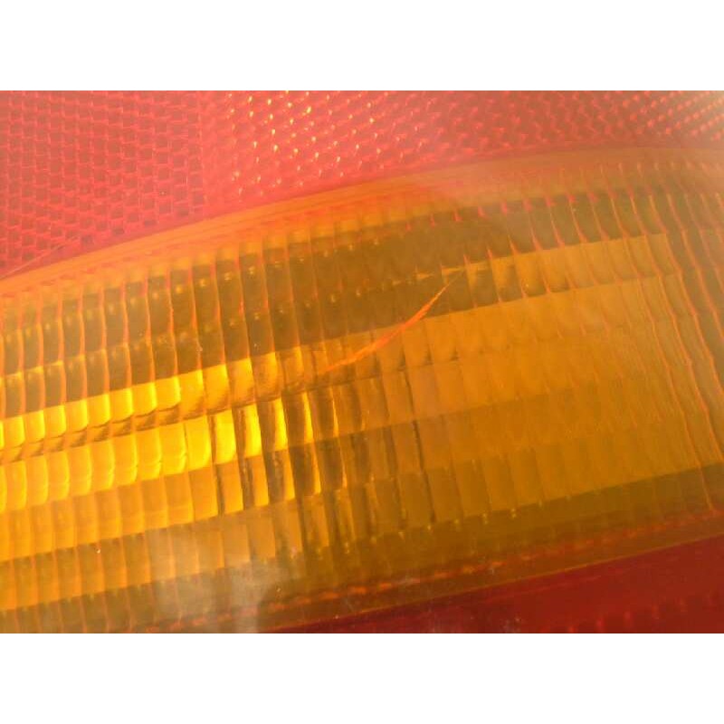 Recambio de piloto trasero derecho para ford fiesta berl./courier 1.4 cat (pt-e) referencia OEM IAM - Blanco 2