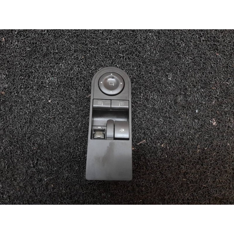 Recambio de mando elevalunas delantero izquierdo para opel zafira b enjoy referencia OEM IAM 13209203 03495216 GM 4