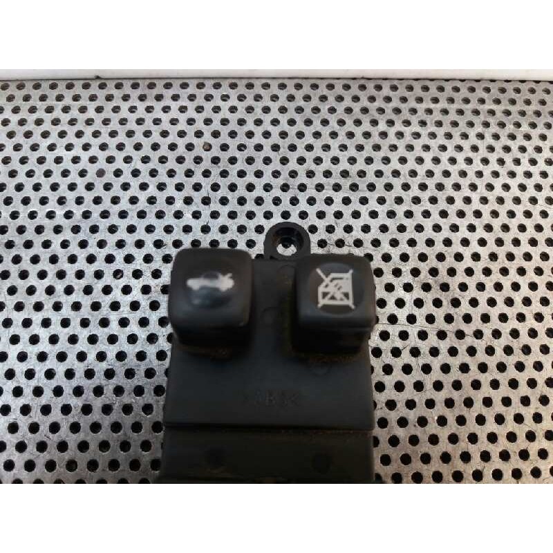Recambio de mando elevalunas delantero izquierdo para nissan primera berlina (p12) acenta referencia OEM IAM 2