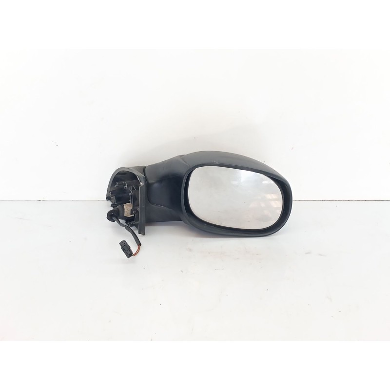 Recambio de retrovisor derecho para citroën c3 pluriel 1.4 referencia OEM IAM 012026  