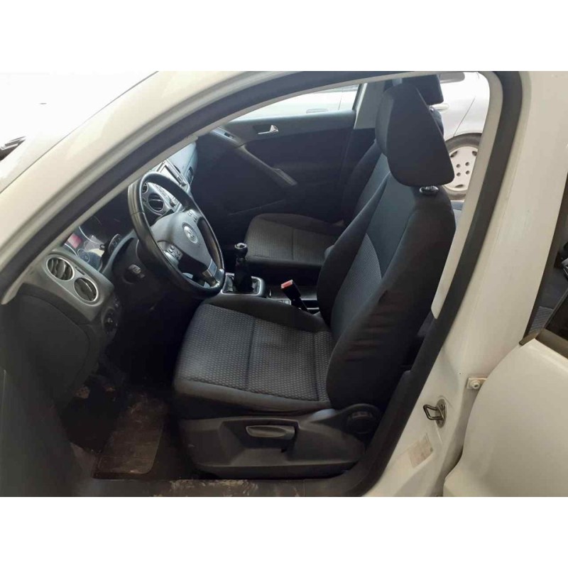 Recambio de asiento delantero izquierdo para volkswagen tiguan (5n1) advance referencia OEM IAM   