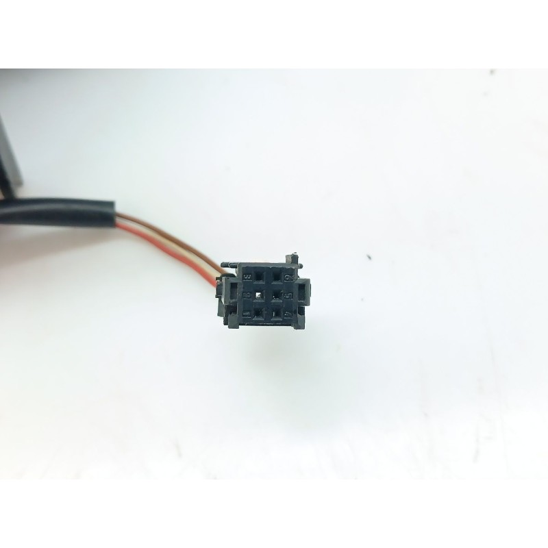 Recambio de retrovisor derecho para citroën c3 pluriel 1.4 referencia OEM IAM 012026 4